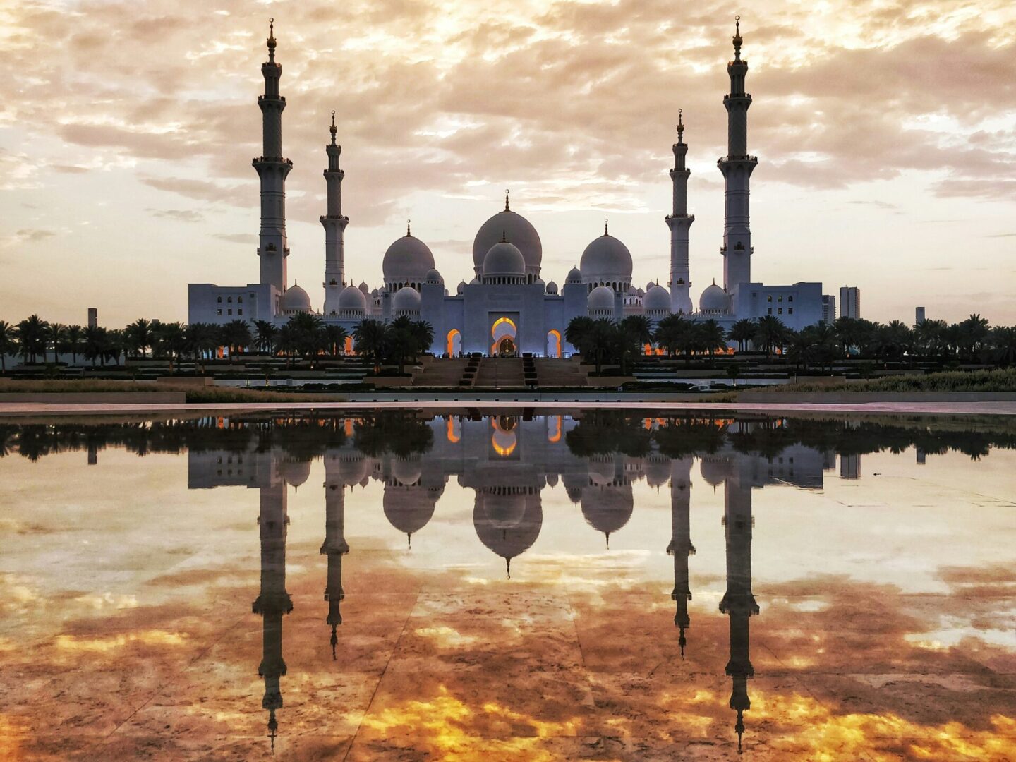 farhan-khan-CFbVdWD1RiI-unsplash